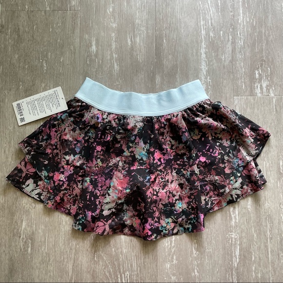 Lululemon Court Rival High-Rise Skirt - Stencil Blossom Red Multi - Picture 2 of 6